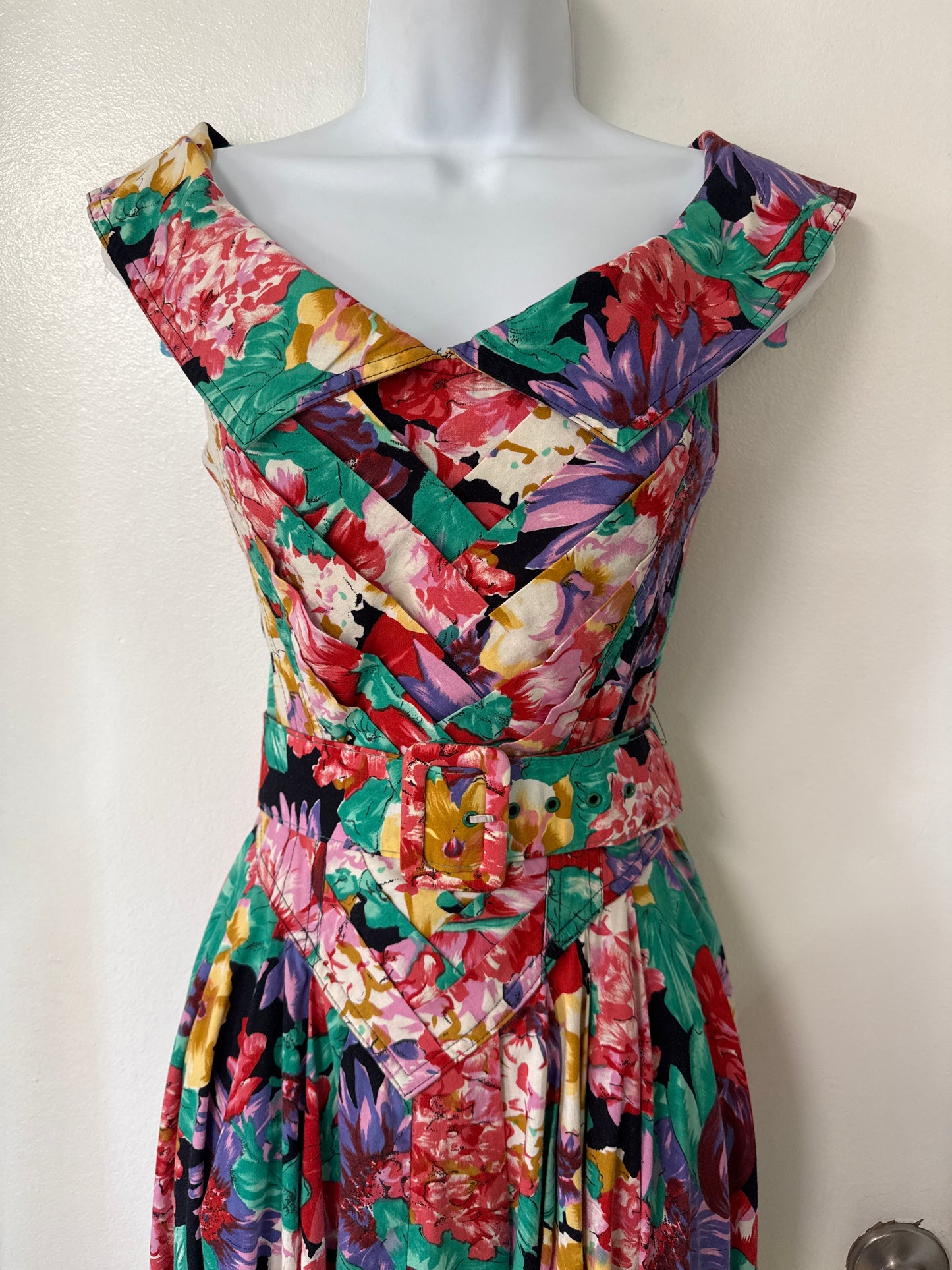 80's Belted Floral Dress // D. Frank, 8/10