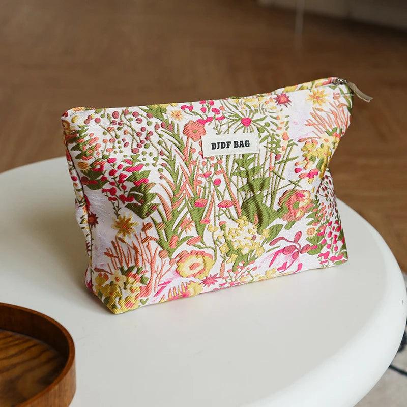 Chic Cosmetic + Toiletry Bag // Honeypot: New + Vintage High Quality Western Wear