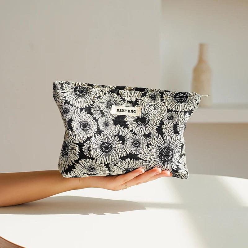 Chic Cosmetic + Toiletry Bag // Honeypot: New + Vintage High Quality Western Wear