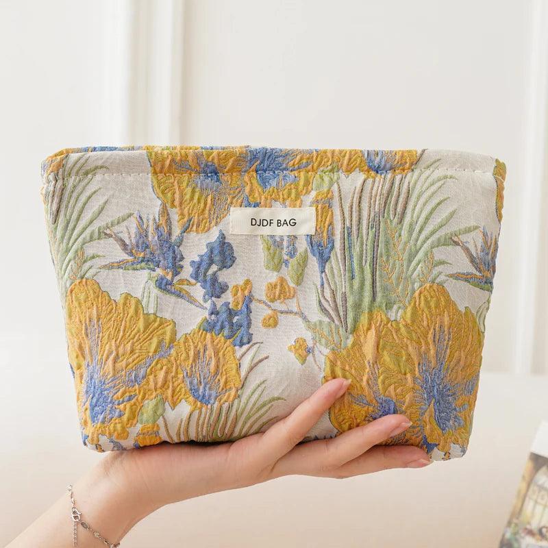 Chic Cosmetic + Toiletry Bag // Honeypot: New + Vintage High Quality Western Wear