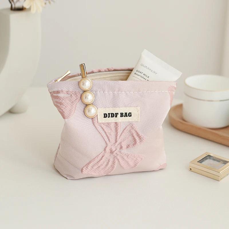 Chic Cosmetic + Toiletry Bag // Honeypot: New + Vintage High Quality Western Wear
