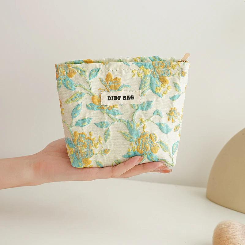 Chic Cosmetic + Toiletry Bag // Honeypot: New + Vintage High Quality Western Wear