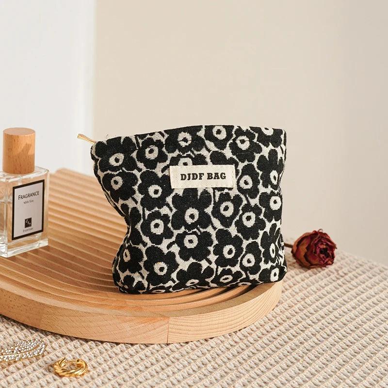 Chic Cosmetic + Toiletry Bag // Honeypot: New + Vintage High Quality Western Wear