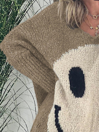 Smiley Face V-Neck Sweater - Honeypot