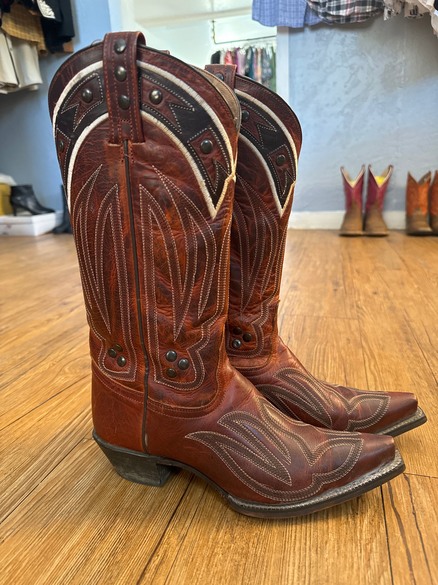 Vaquero Collection Boots // Tony Lama, 8 - Honeypot