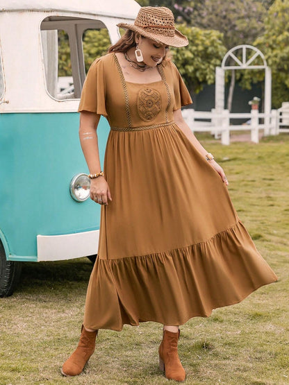 Plus Size Square Neck Short Sleeve Ruffle Hem Dress - Honeypot