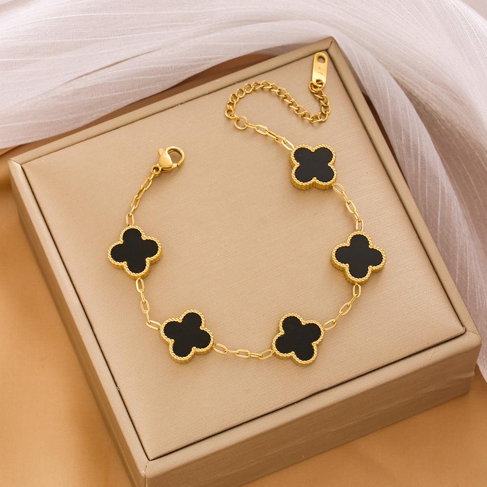 "Lucky Clover" Pendant Bracelet - Honeypot