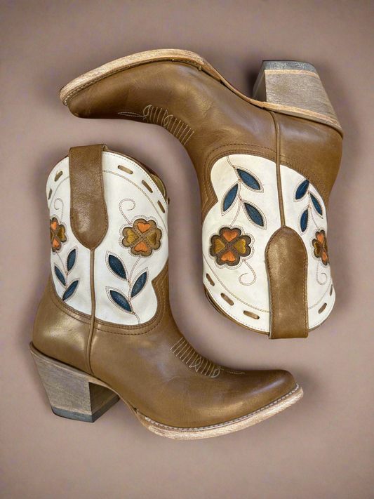 Runaway Boots // Idyllwind, 8 // Honeypot: New + Vintage High Quality Western Wear