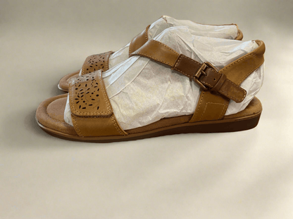 Tan Leather Sandals // Cobb Hill, 8 - Honeypot