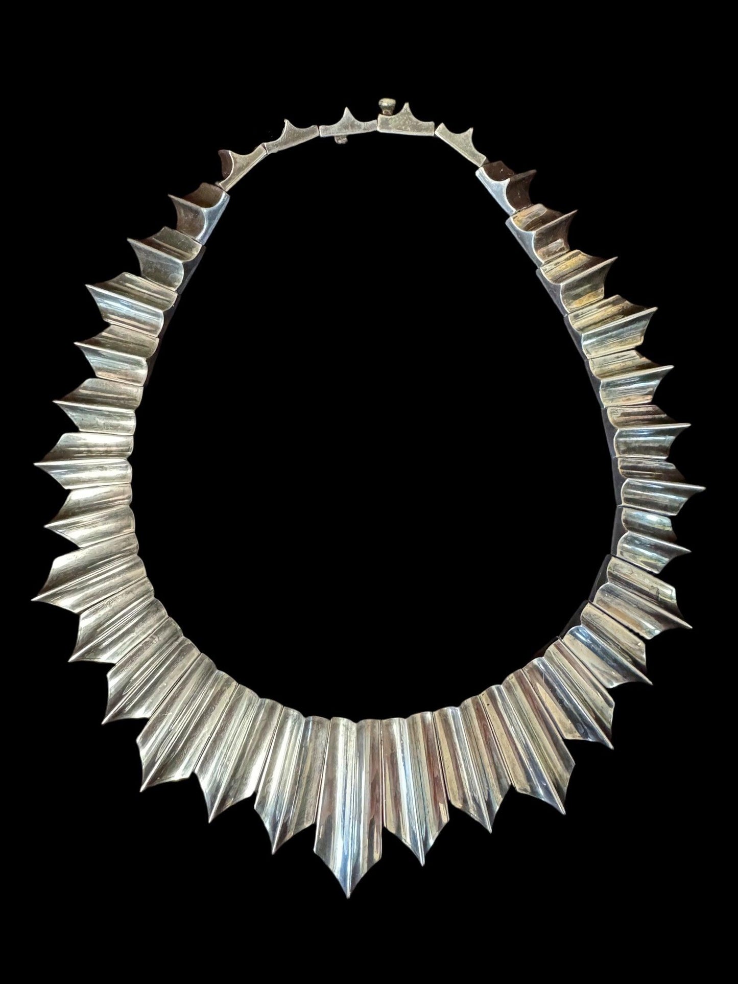 Antonio Pineda .970 Silver Chevron Necklace - Honeypot