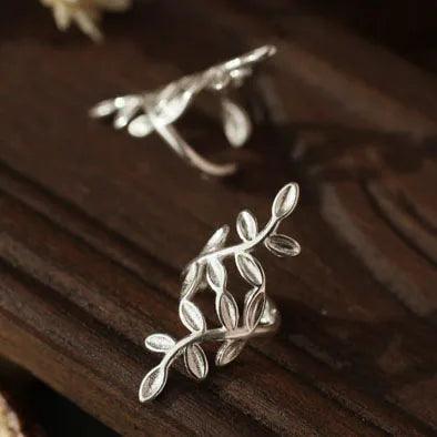 .925 Sterling Ear Cuff - Honeypot