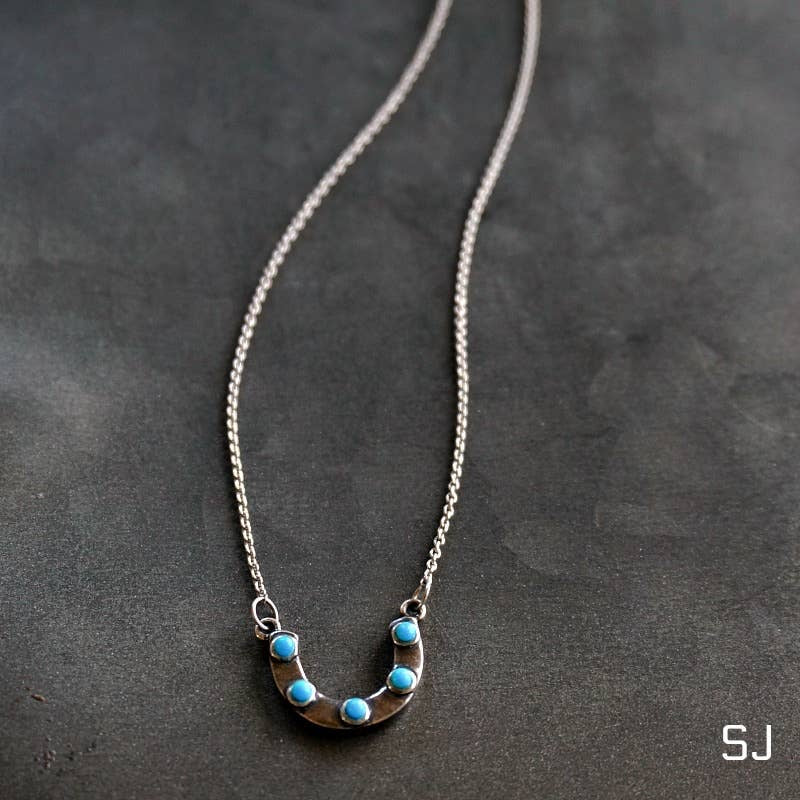 Dainty 925 Turquoise Horseshoe Necklace