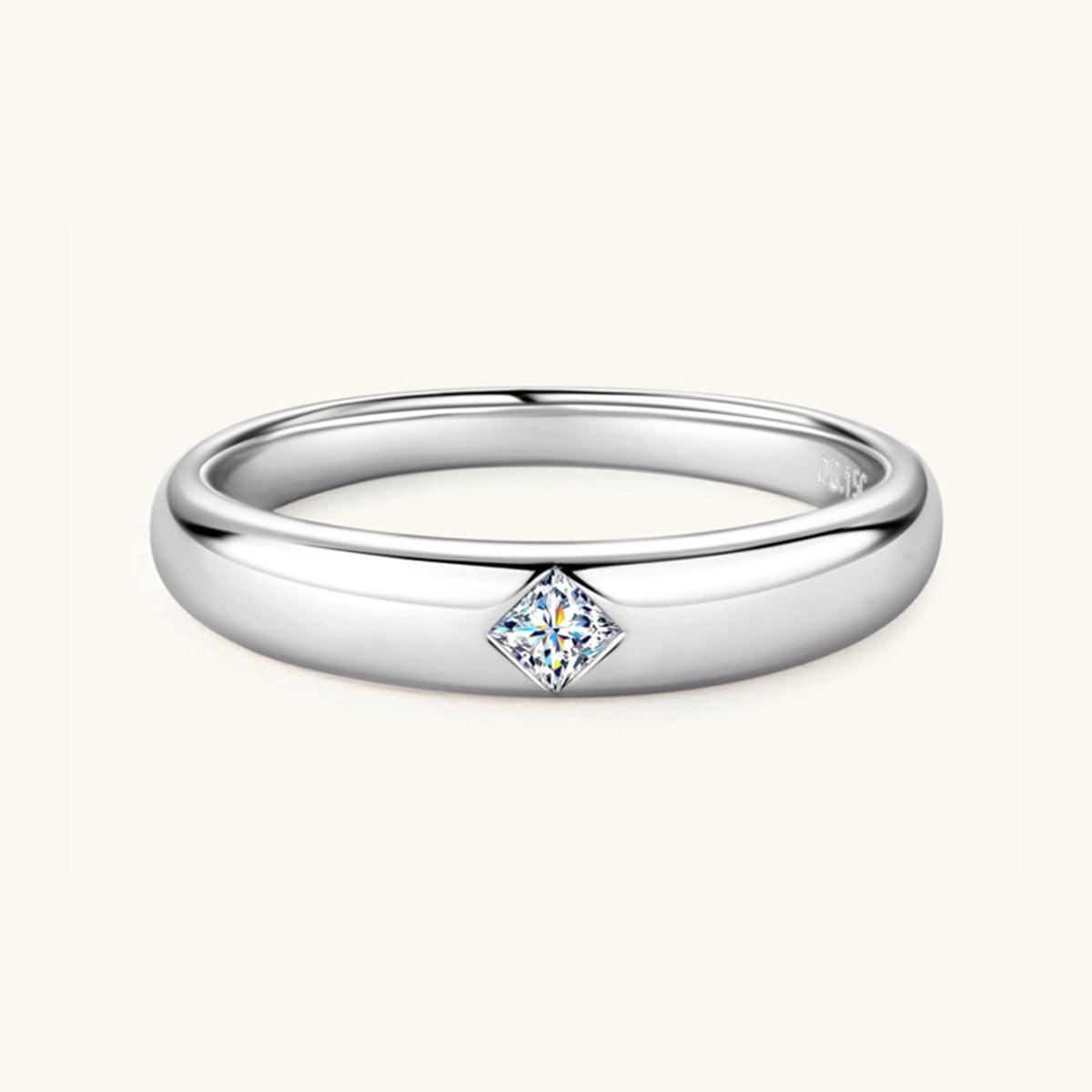 925 Sterling Silver Inlaid Moissanite Ring - Honeypot