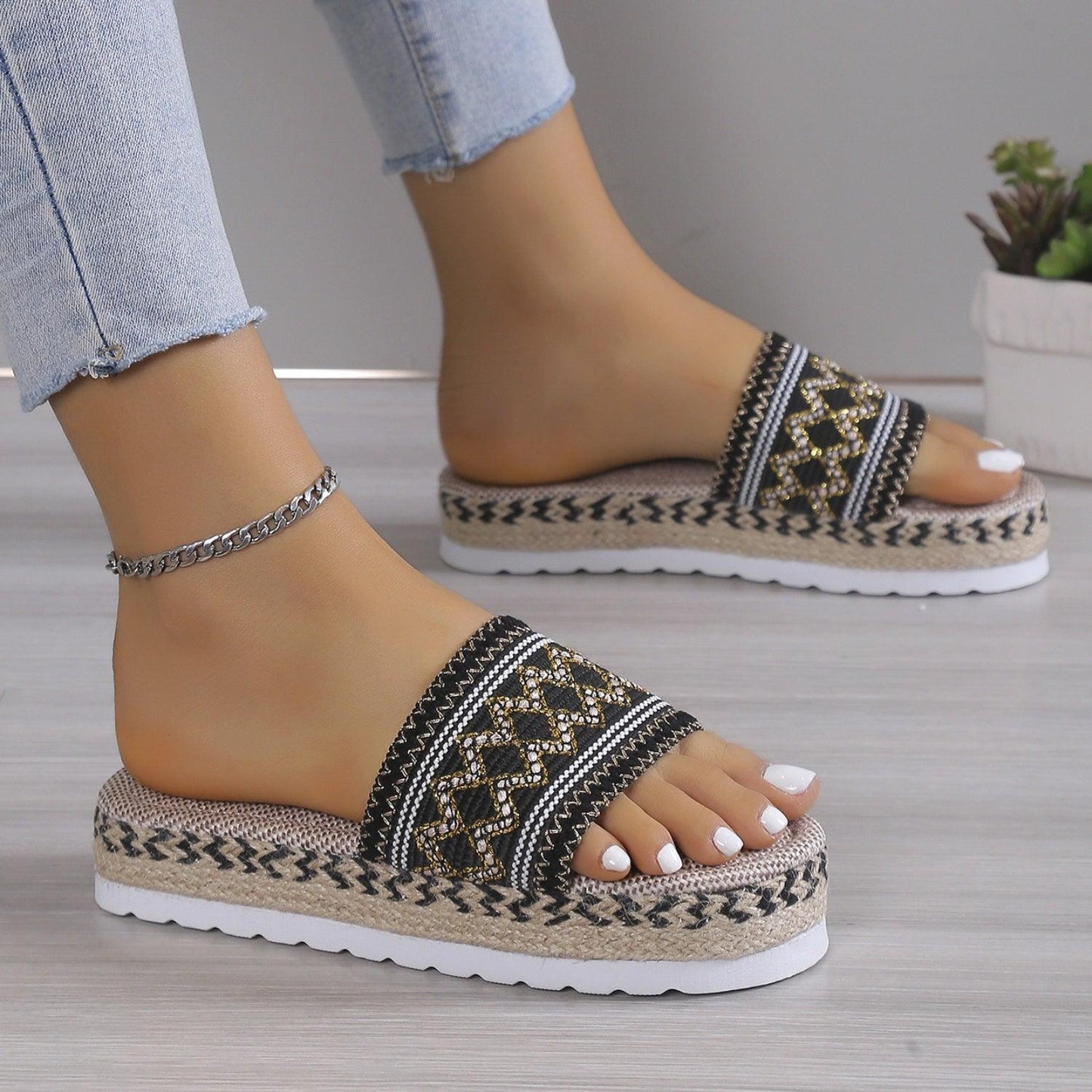 Geometric Weave Platform Sandals - Honeypot